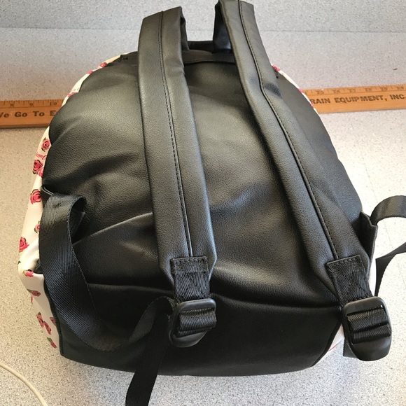 Juicy couture rose backpack net - Picture 4 of 17